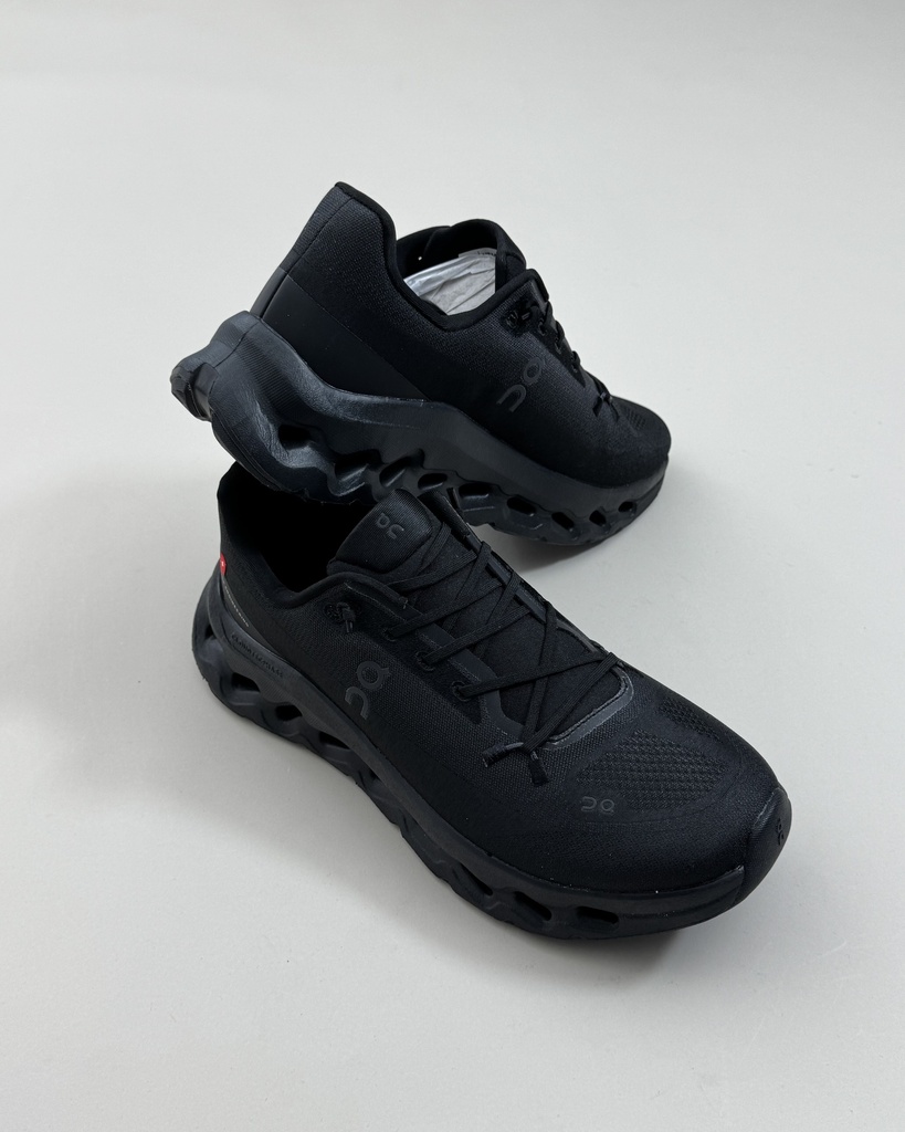 On CloudTilt Running Shoes