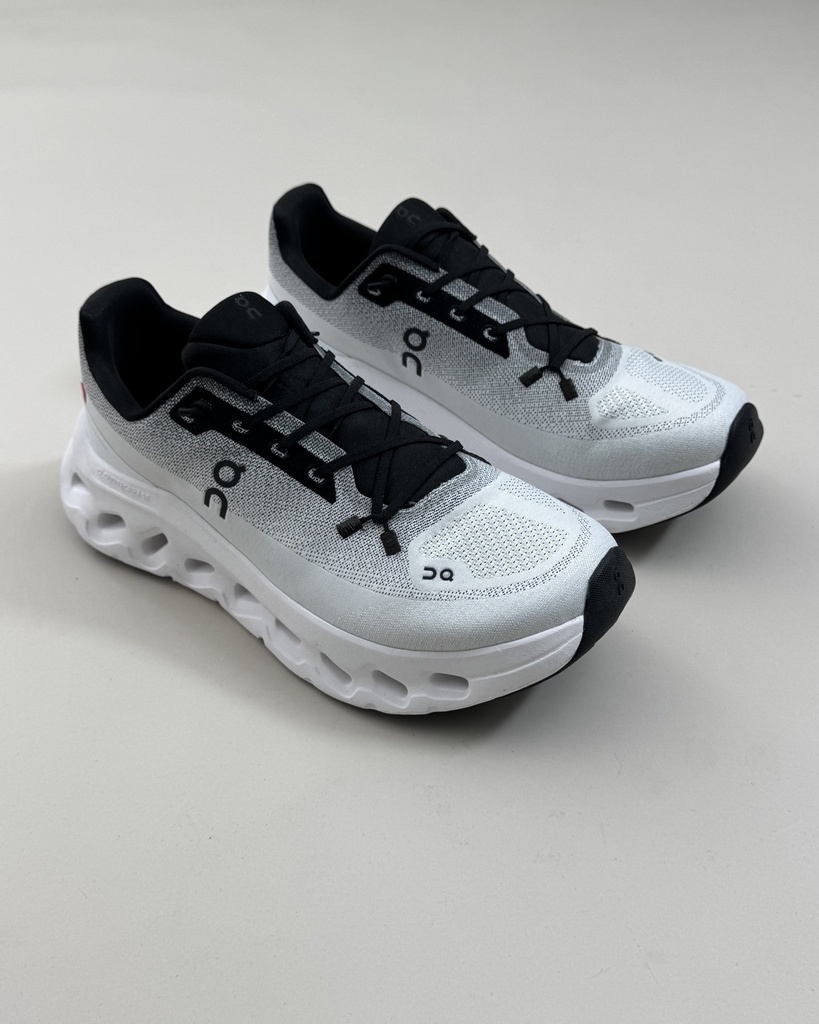 On CloudTilt Running Shoes